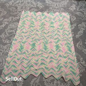 Handmade Crochet Chevron Baby Blanket Multicolor